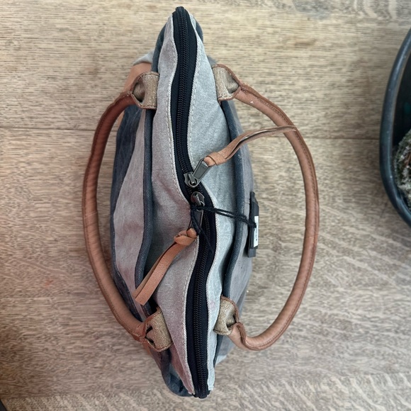 Mona-B NWT Denim Shoulder Bag Purse - Picture 6 of 16